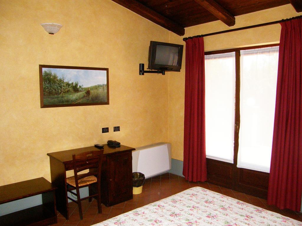 Agriturismo Greppi Crescentino Zimmer foto